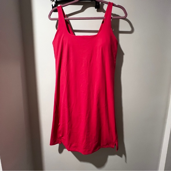 Old Navy PowerSoft Tennis Dress - Picture 4 of 5
